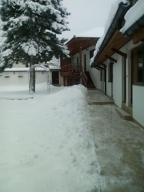 Bolyarski Stan Guest House Veliki Preslav Exterior photo